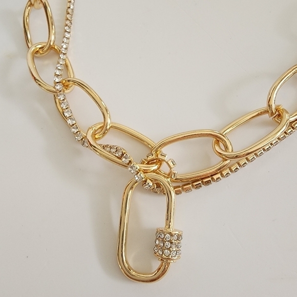 NEW Golden Double Layered Chain Rhinestone Oval Pendant Necklace - Picture 6 of 7